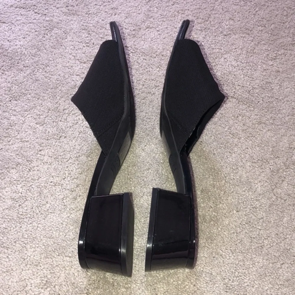 Jones New York Signature Unma‎ Patent Block Heel Slide On Sandals Black 9.5 NWOT
